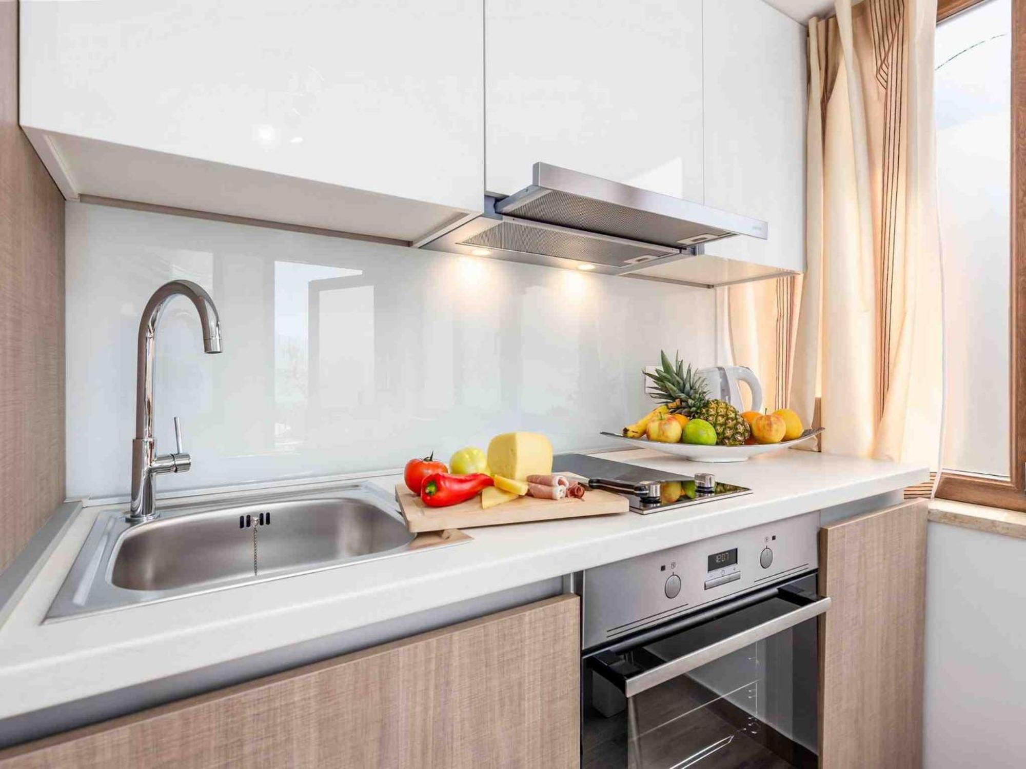 Srok Apartments With Pool Кастав Стая снимка