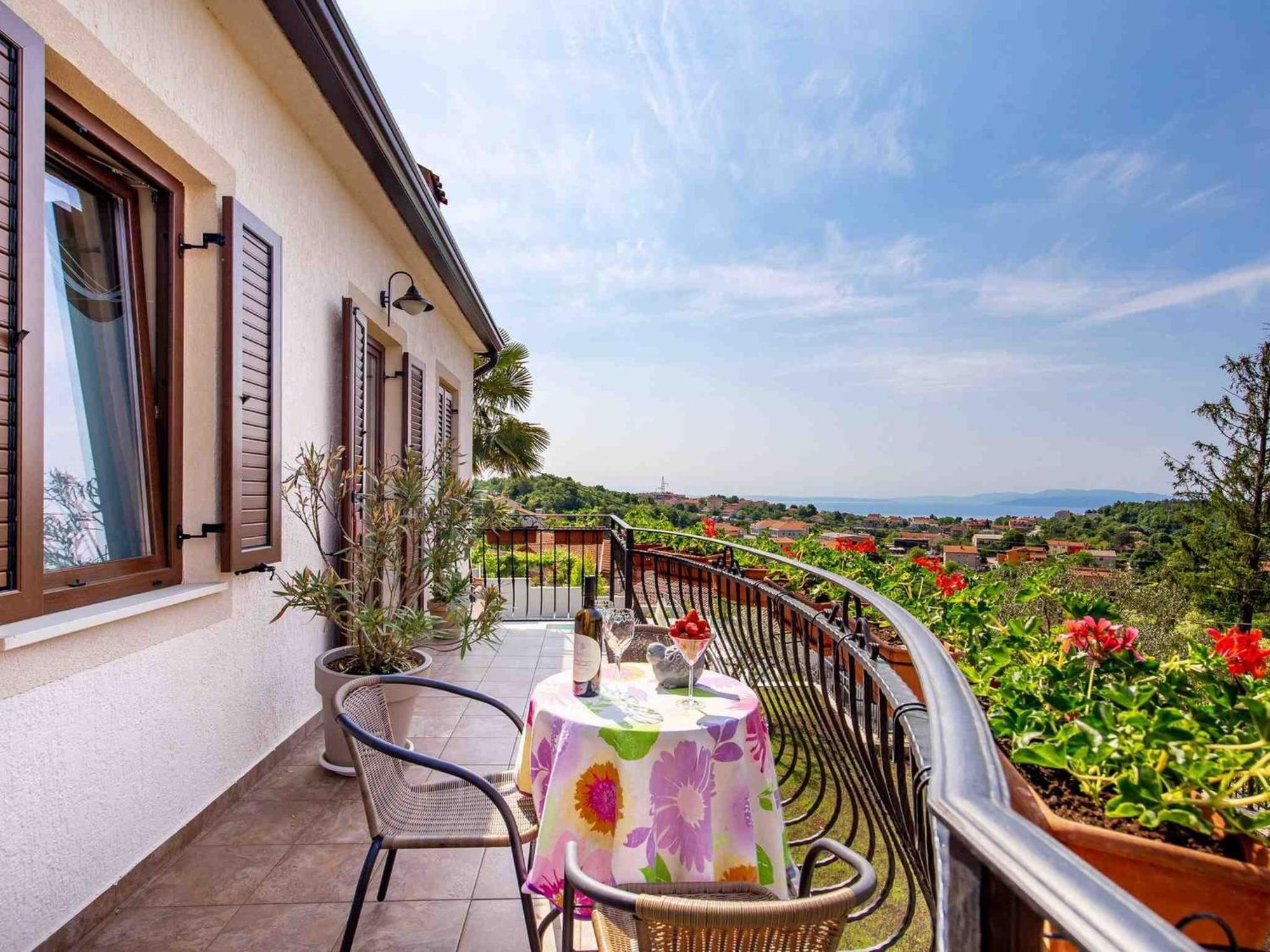 Srok Apartments With Pool Кастав Стая снимка